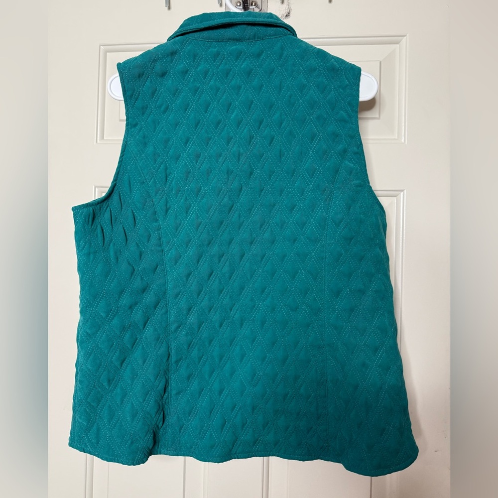Quilted Sleeveless Vest, medium - Picture 4 of 8